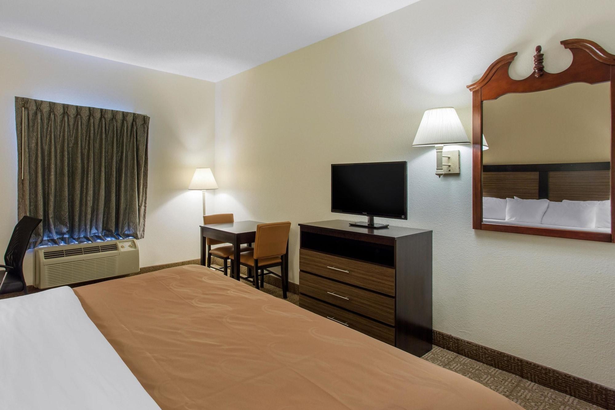 Quality Inn Surfside Beach Екстер'єр фото
