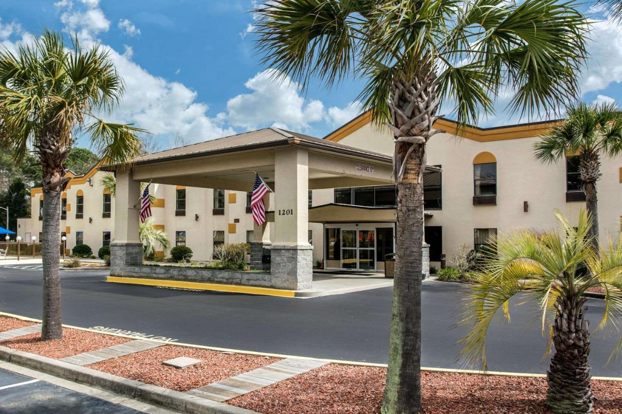 Quality Inn Surfside Beach Екстер'єр фото