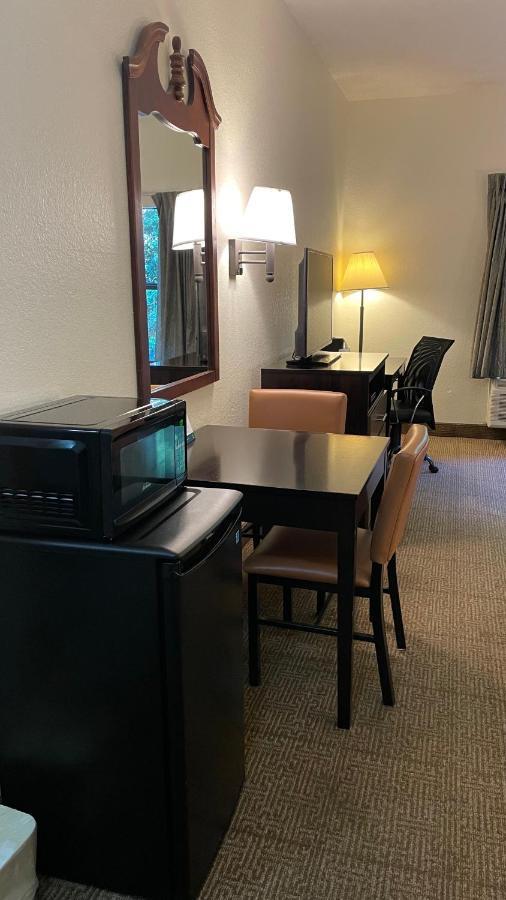 Quality Inn Surfside Beach Екстер'єр фото