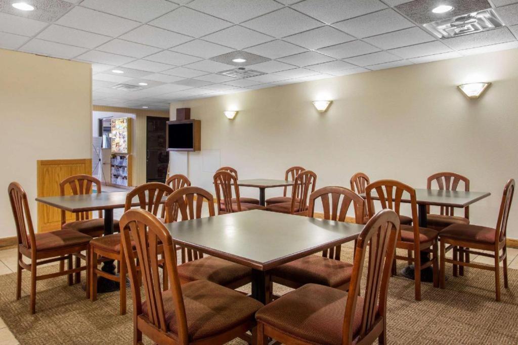 Quality Inn Surfside Beach Екстер'єр фото