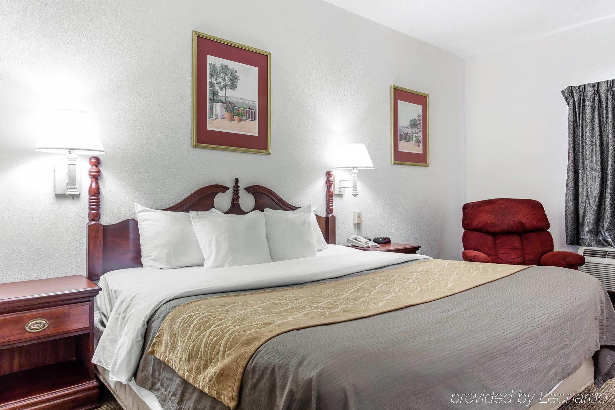 Quality Inn Surfside Beach Екстер'єр фото